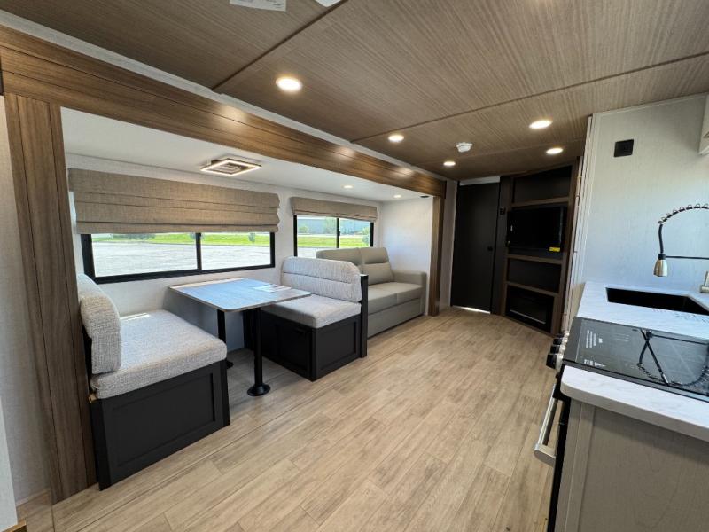 2027 Forest River RV Vibe 2600BH photo 10
