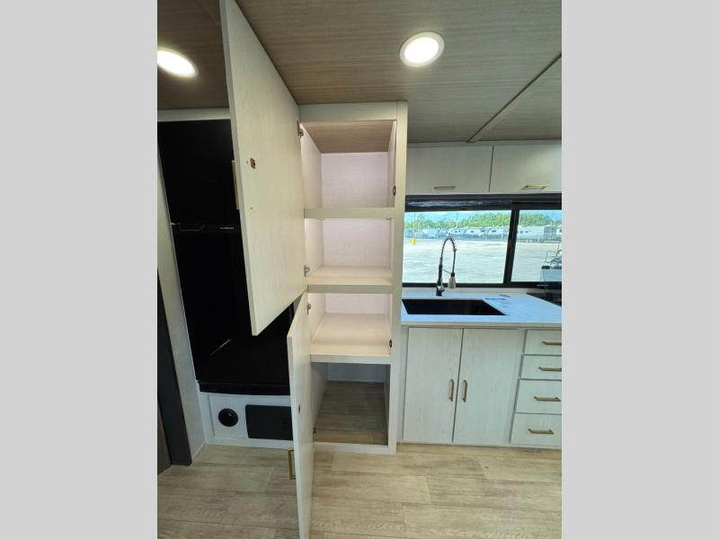 2027 Forest River RV Vibe 2600BH photo 18