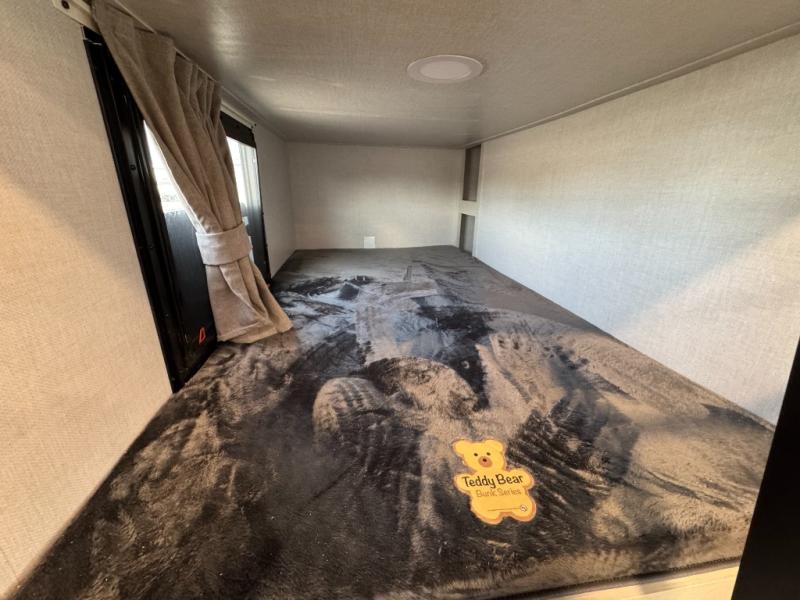 2027 Forest River RV Vibe 2600BH photo 21