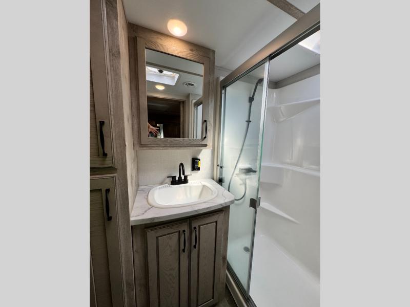 2023 Keystone RV Avalanche 390DS photo 47