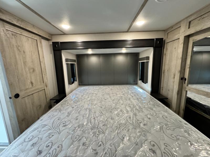 2023 Keystone RV Avalanche 390DS photo 42