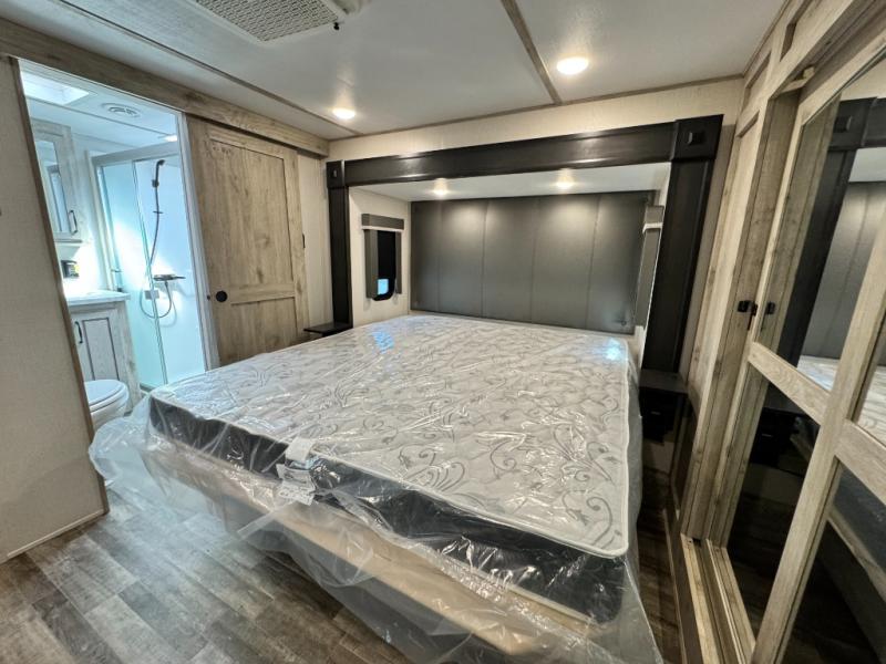 2023 Keystone RV Avalanche 390DS photo 39