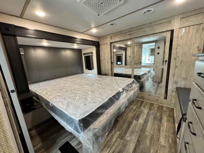 2023 Keystone RV Avalanche 390DS photo 38