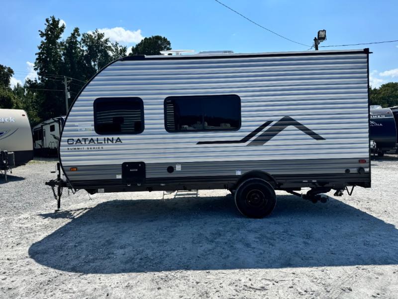 2027 Coachmen RV Catalina Summit Series 7 164BHX photo 5