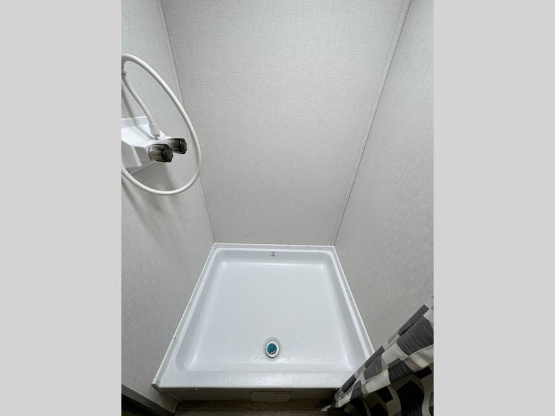 2027 Coachmen RV Catalina Summit Series 7 164BHX photo 28