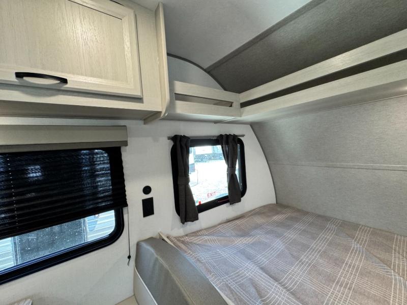 2027 Coachmen RV Catalina Summit Series 7 164BHX photo 20