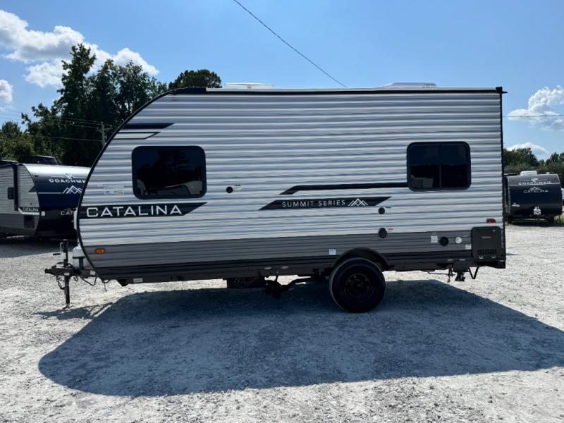 2027 Coachmen RV Catalina Summit Series 7 154RDX photo 5