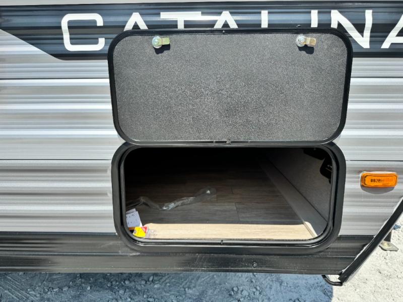 2027 Coachmen RV Catalina Summit Series 7 154RDX photo 35