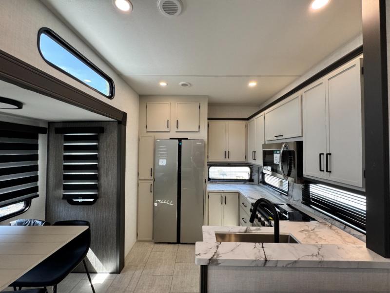 2027 Forest River RV Wildcat 33CHEF photo 19