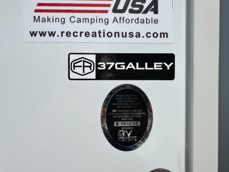 2026 Forest River RV Wildcat 37GALLEY photo 7