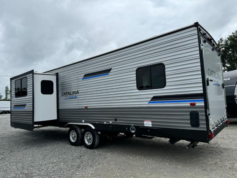 2023 Coachmen RV Catalina Trail Blazer 29THS Toy Hauler photo 5