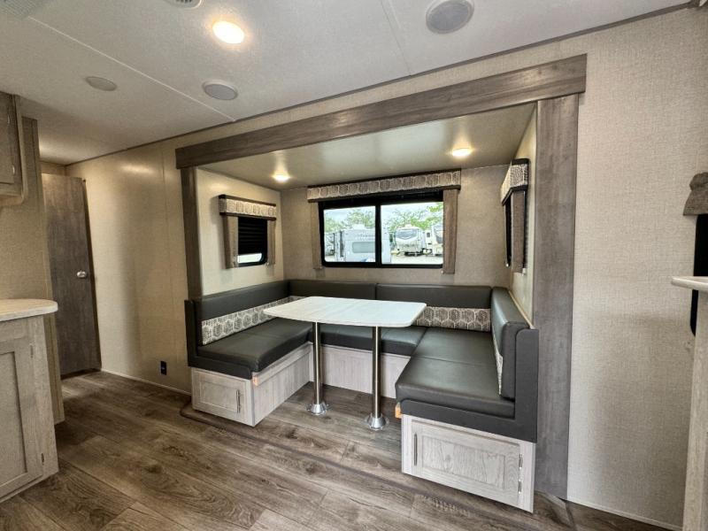 2023 Coachmen RV Catalina Trail Blazer 29THS Toy Hauler photo 7