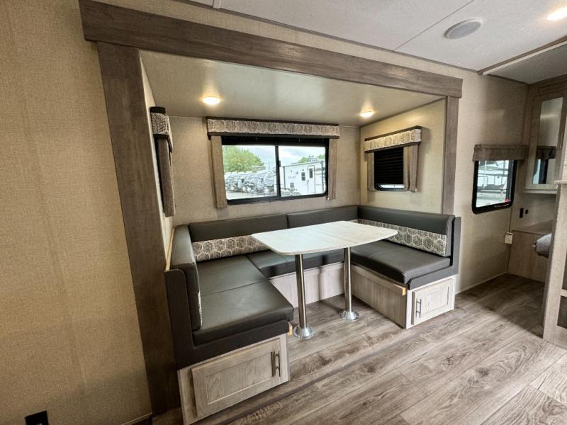 2023 Coachmen RV Catalina Trail Blazer 29THS Toy Hauler photo 10