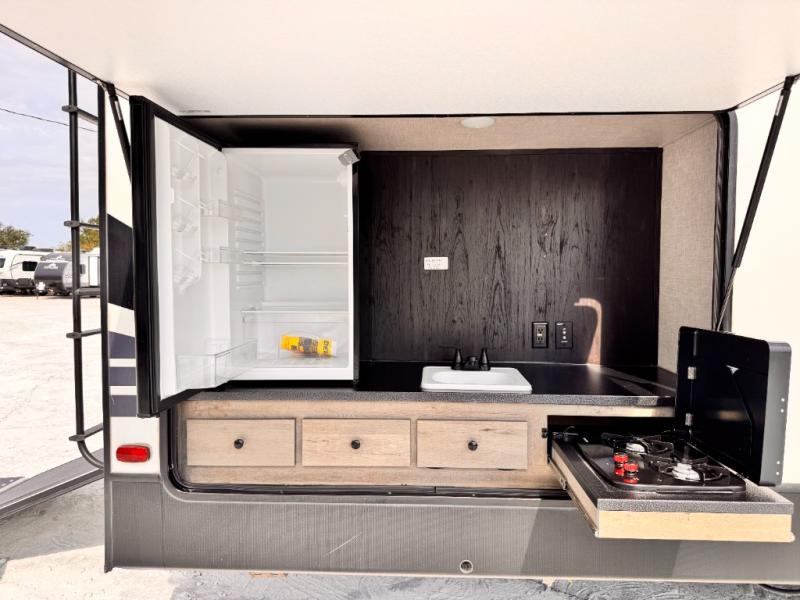 2020 Keystone RV Outback 335CG Toy Hauler photo 10