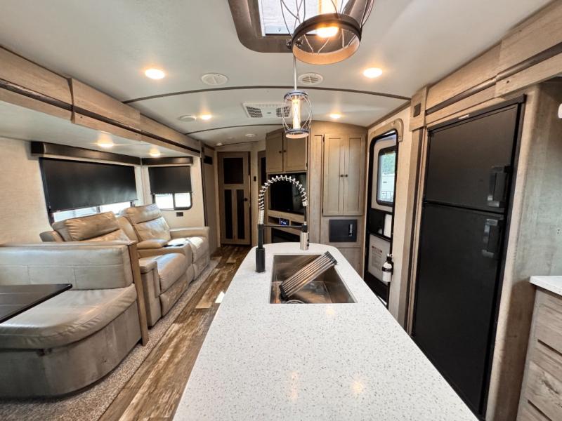 2020 Keystone RV Outback 335CG Toy Hauler photo 15