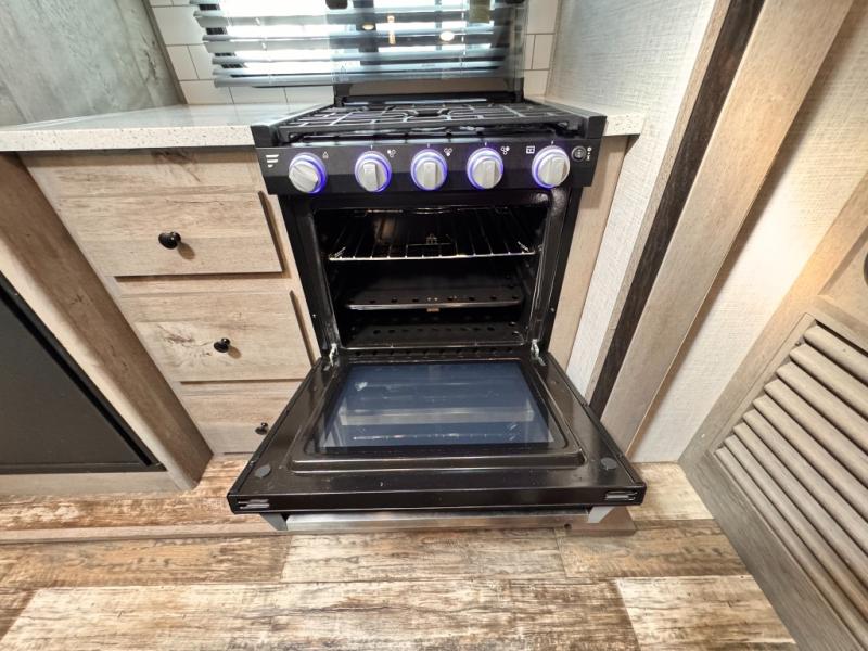 2020 Keystone RV Outback 335CG Toy Hauler photo 19