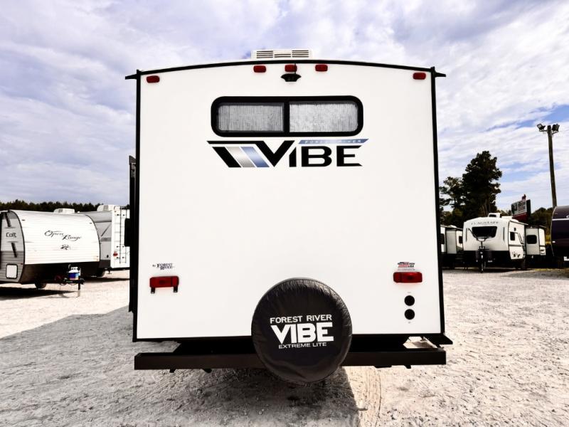 2022 Forest River RV Vibe 28BH photo 5