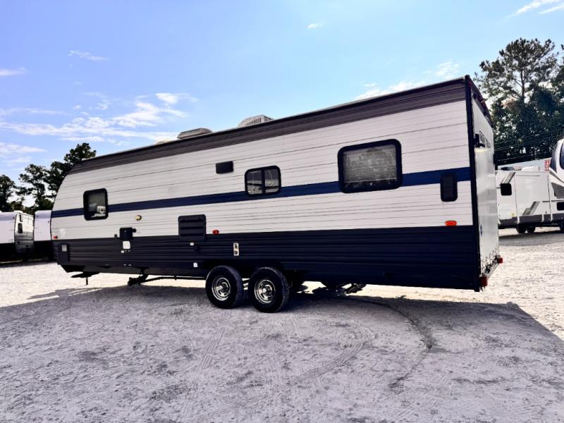 2020 Forest River RV Cherokee Grey Wolf 25RRT Toy Hauler photo 9