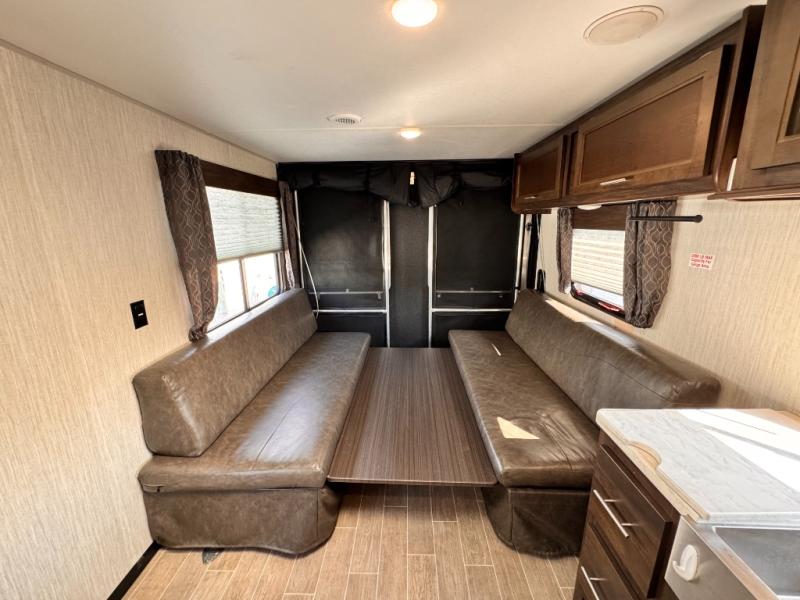 2020 Forest River RV Cherokee Grey Wolf 25RRT Toy Hauler photo 17