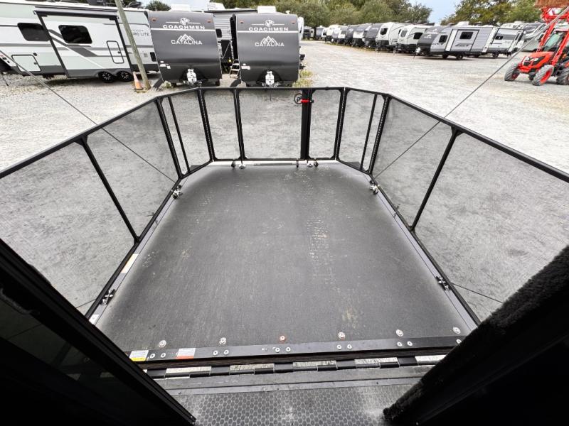 2022 Grand Design Momentum 397THS Toy Hauler photo 10