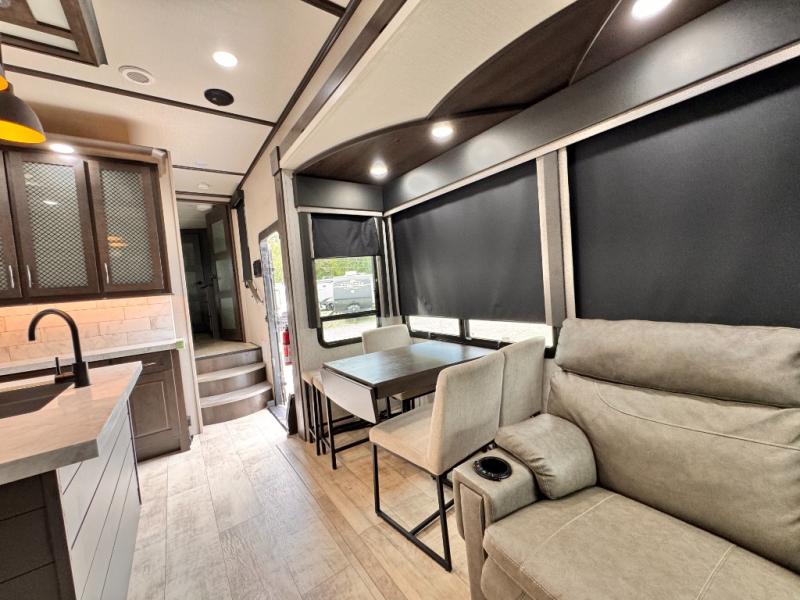 2022 Grand Design Momentum 397THS Toy Hauler photo 14