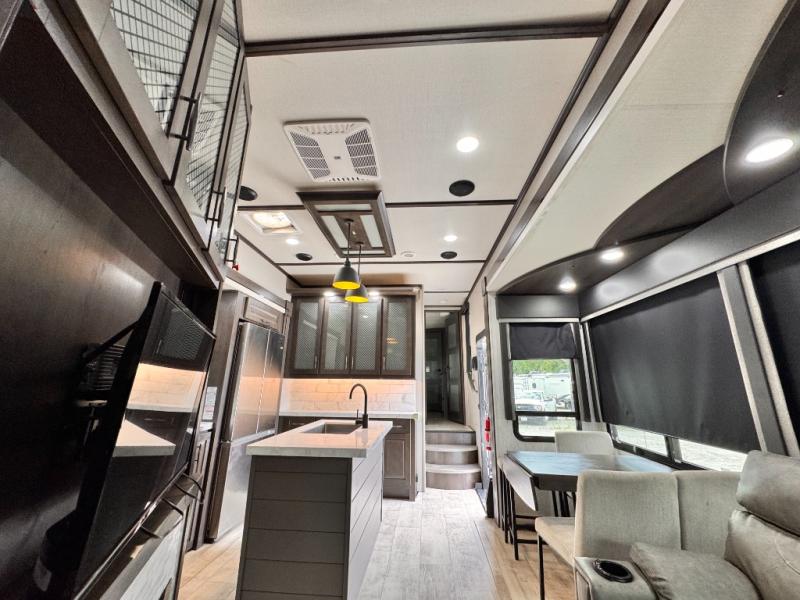 2022 Grand Design Momentum 397THS Toy Hauler photo 25