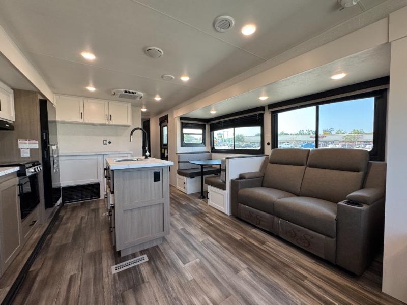 2027 Open Range RV Colt 28RLD photo 11