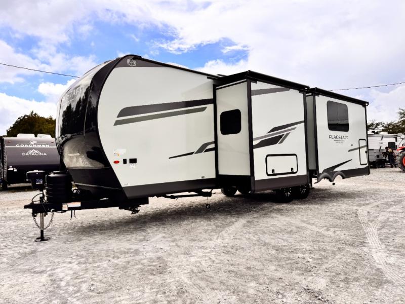 2027 Forest River RV Flagstaff Super Lite 27RKS photo 3