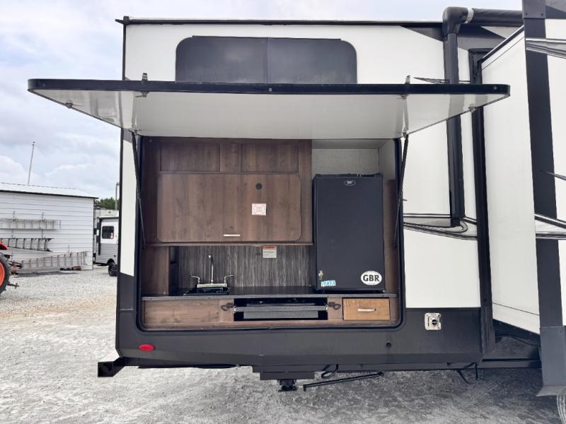 2019 Highland Ridge RV Mesa Ridge MR310BHS photo 7