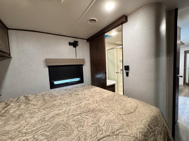 2019 Highland Ridge RV Mesa Ridge MR310BHS photo 31
