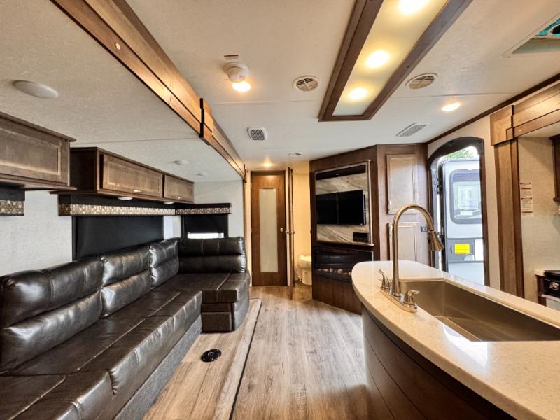 2019 Highland Ridge RV Mesa Ridge MR310BHS photo 15
