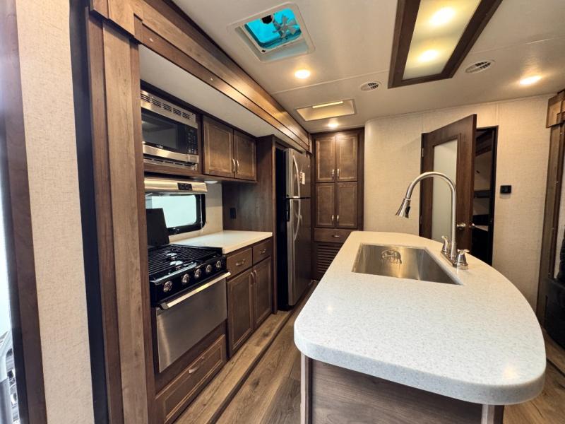 2019 Highland Ridge RV Mesa Ridge MR310BHS photo 32