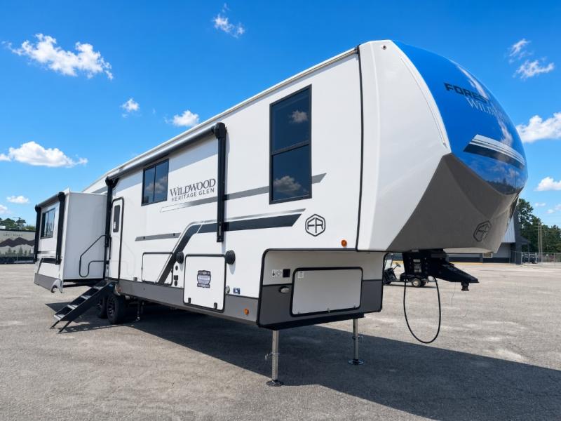 2027 Forest River RV Wildwood Heritage Glen 373MBRL photo 1