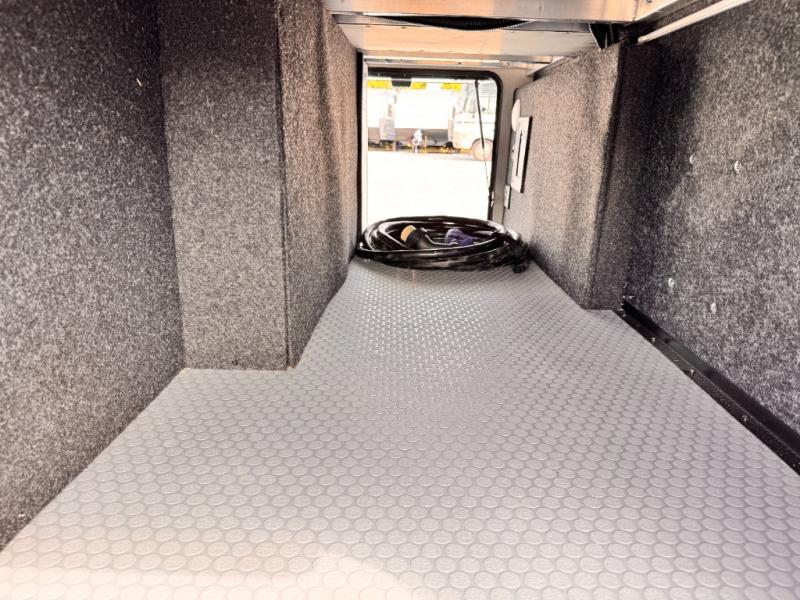 2025 Keystone RV Cougar Half-Ton 32BHS photo 46