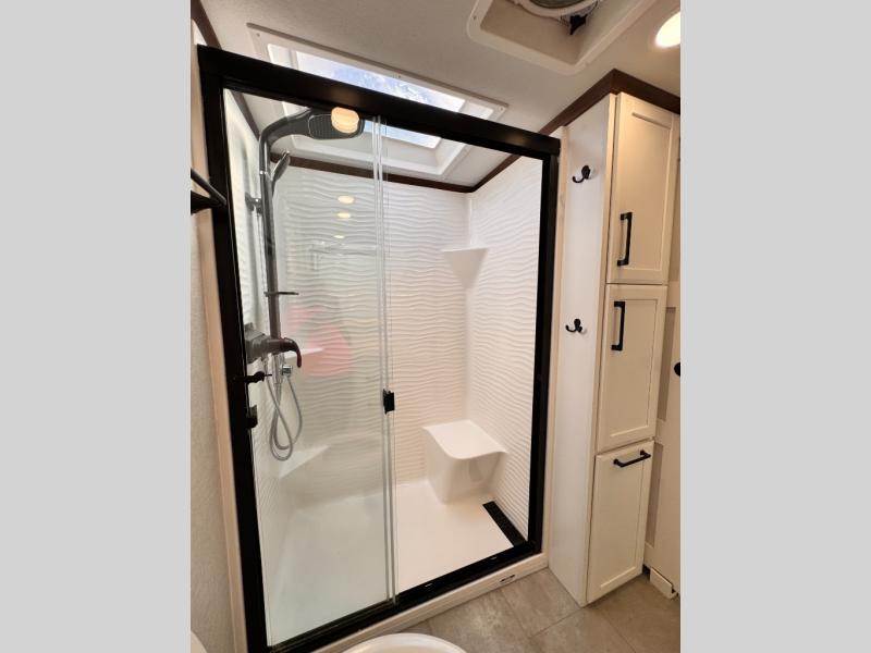 2025 Forest River RV RiverStone 421FK photo 39