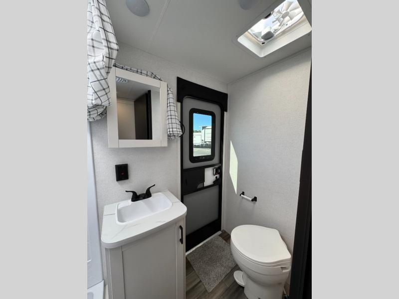 2027 Open Range RV Colt 32DSB photo 24