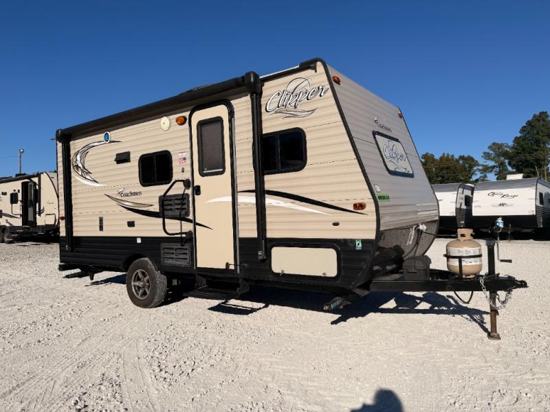 2017 Coachmen RV Clipper Ultra-Lite 17BH photo 1