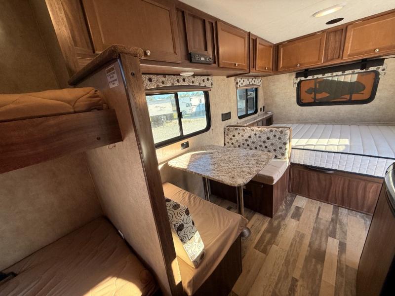2017 Coachmen RV Clipper Ultra-Lite 17BH photo 16