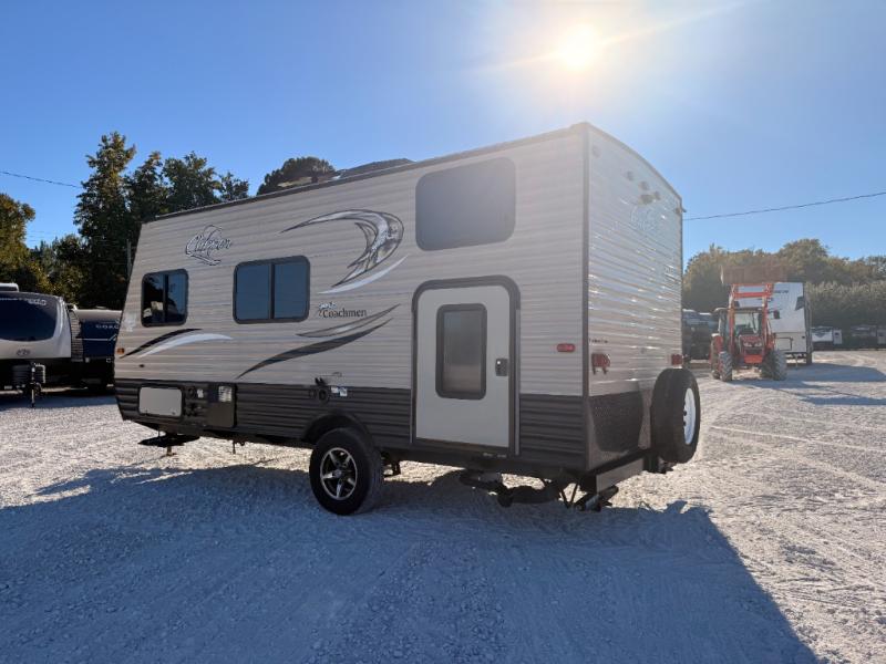 2017 Coachmen RV Clipper Ultra-Lite 17BH photo 4