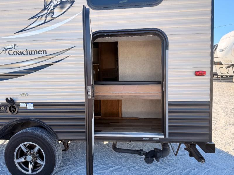 2017 Coachmen RV Clipper Ultra-Lite 17BH photo 9