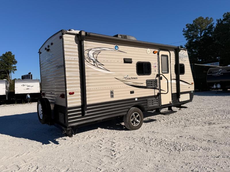 2017 Coachmen RV Clipper Ultra-Lite 17BH photo 6