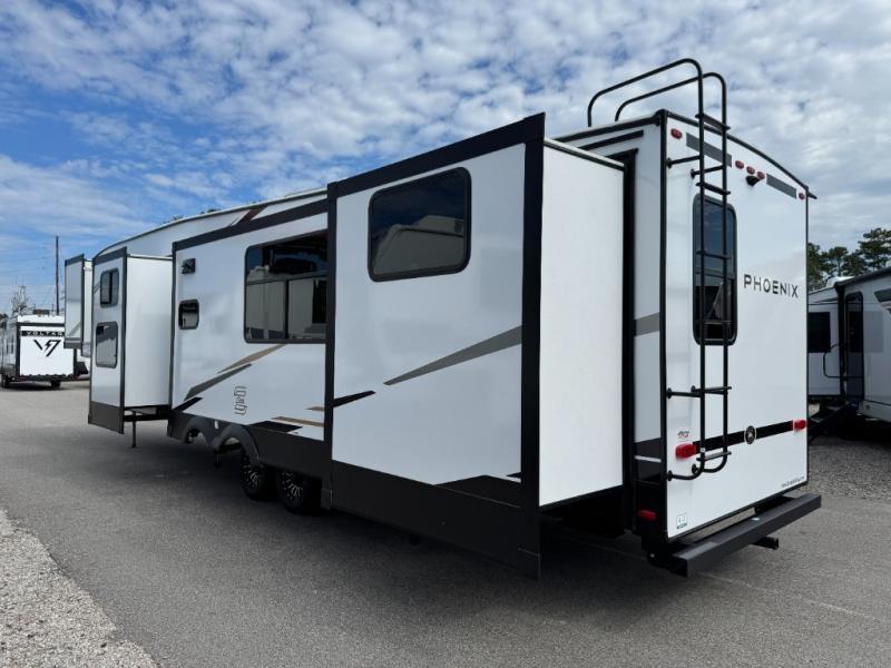 2026 Shasta RVs Phoenix 373MBRB photo 3