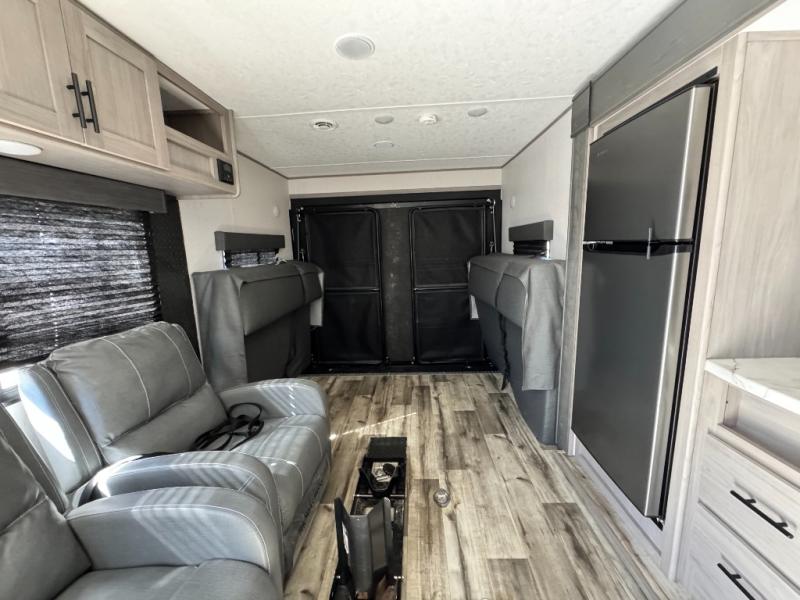 2022 Dutchmen RV Coleman Lantern Series 270TQ Toy Hauler photo 19