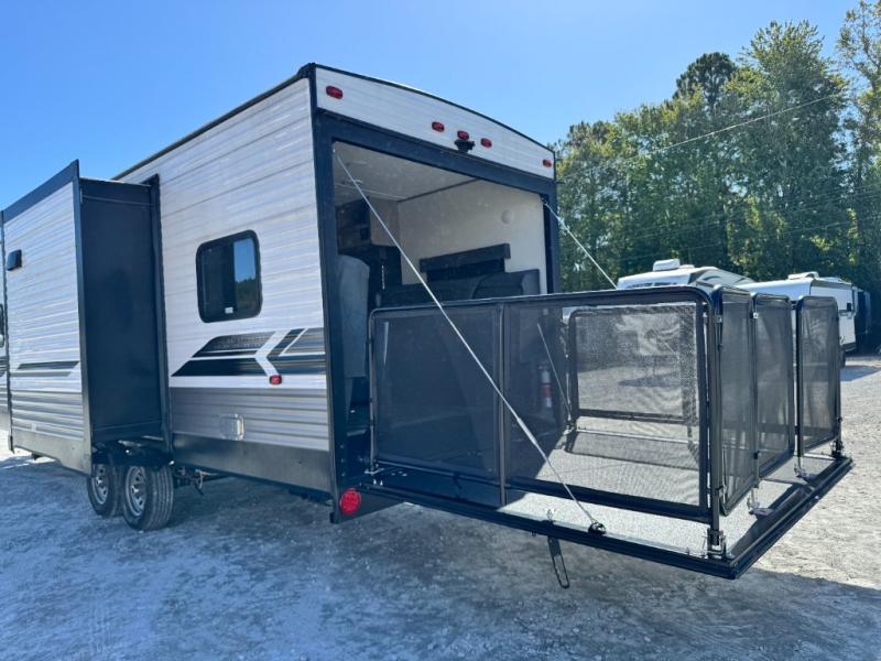2022 Dutchmen RV Coleman Lantern Series 270TQ Toy Hauler photo 3