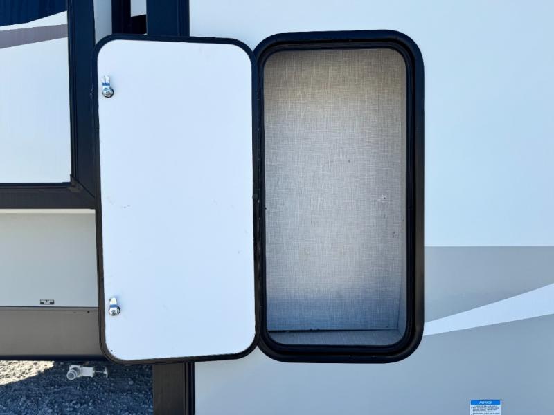 2023 Forest River RV Rockwood Mini Lite 2511S photo 33