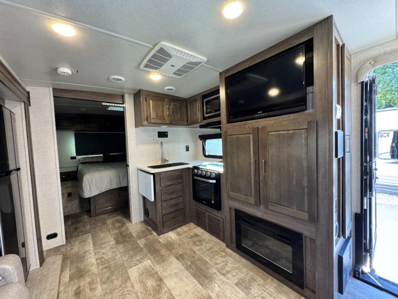 2023 Forest River RV Rockwood Mini Lite 2511S photo 9