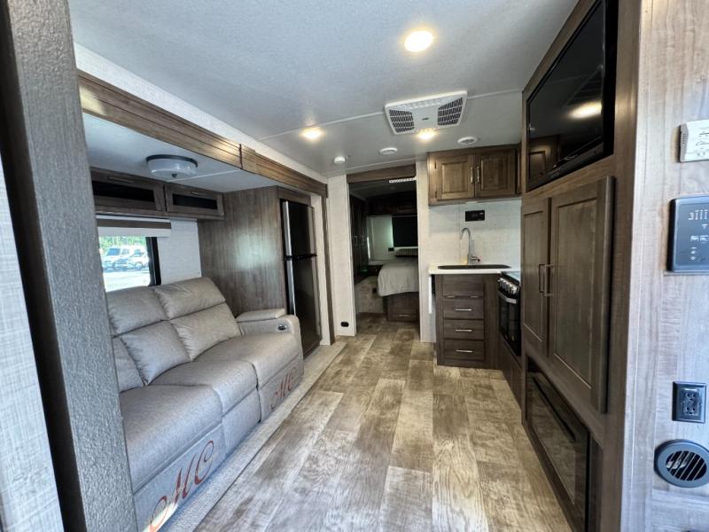 2023 Forest River RV Rockwood Mini Lite 2511S photo 13