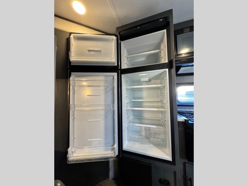2022 Dutchmen RV Aspen Trail LE 25BH photo 25