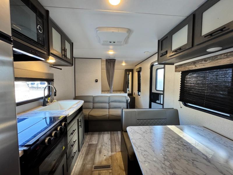 2022 Dutchmen RV Aspen Trail LE 25BH photo 12