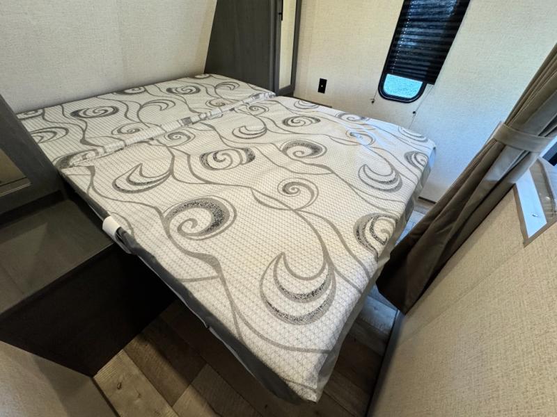 2022 Dutchmen RV Aspen Trail LE 25BH photo 19